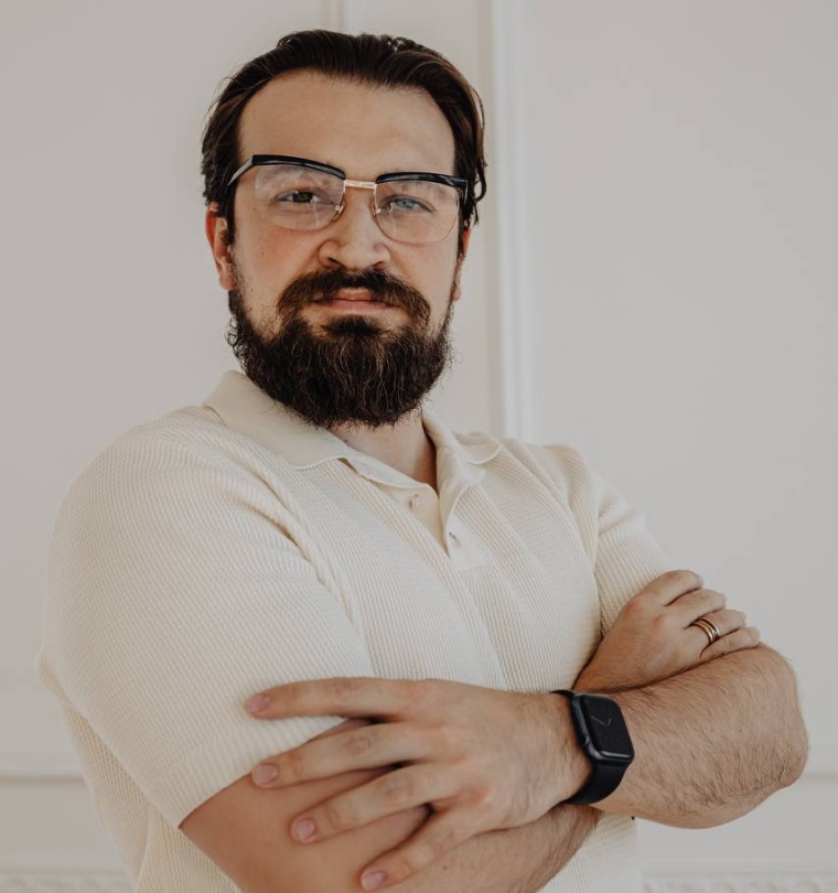 Яресько Роман Александрович, генеральный директор